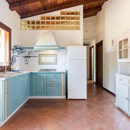 Residenze Coda Cavallo - Punta Aldia - Casa Delle Sughere Apartment
