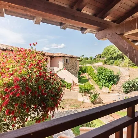 Residenze Coda Cavallo - Punta Aldia - Casa Delle Sughere Apartamento Puntaldia