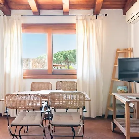 Residenze Coda Cavallo - Punta Aldia - Casa Delle Sughere Apartamento *