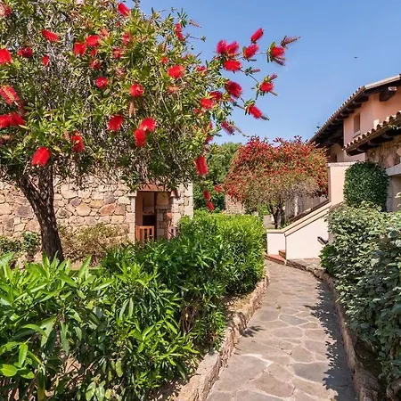 Apartamento Residenze Coda Cavallo - Punta Aldia - Casa Delle Sughere